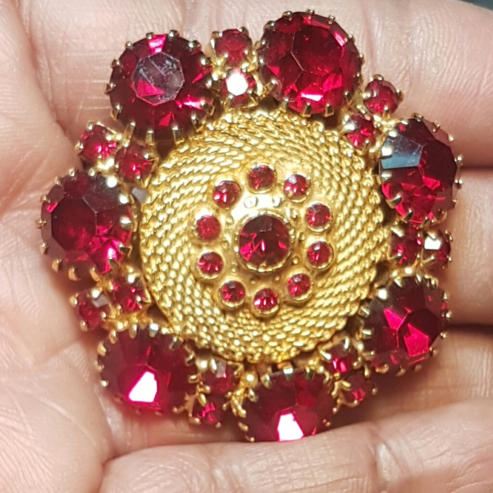 Vintage deep red rhinestone brooch